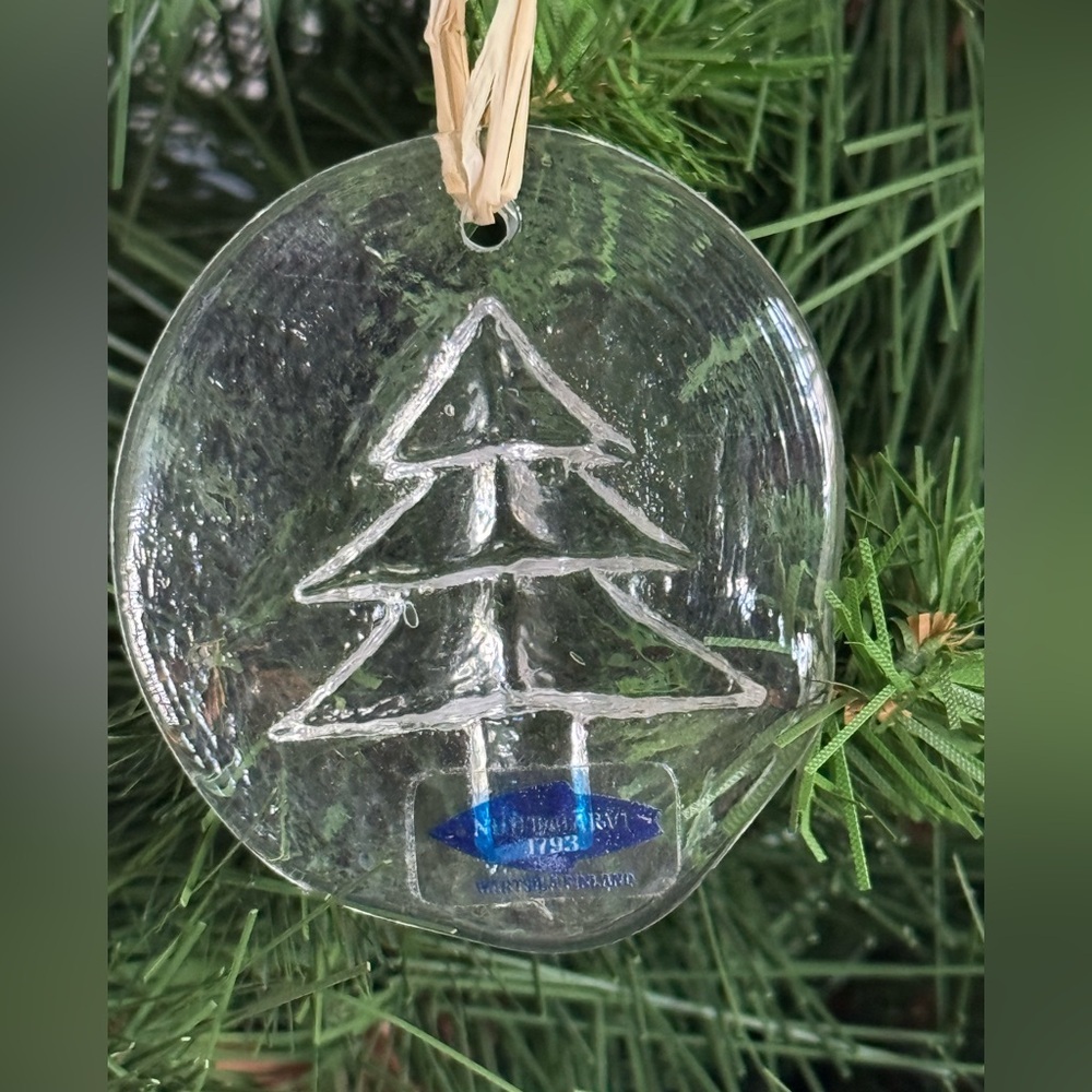 Vintage Nuutajarvi Glass Christmas Ornament Sun Catcher with Original Box